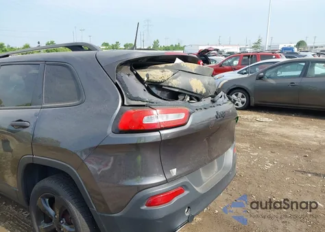 2017 Jeep Cherokee Altitude Fwd z USA, uszkodzony, nr VIN 1C4PJLAS3HW571665